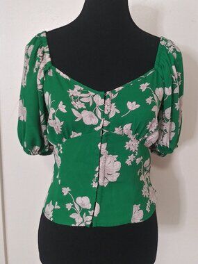 Sienna Sky Women's Small Green Floral Puff Sleeve Sweetheart Neck Smocked Blouse
